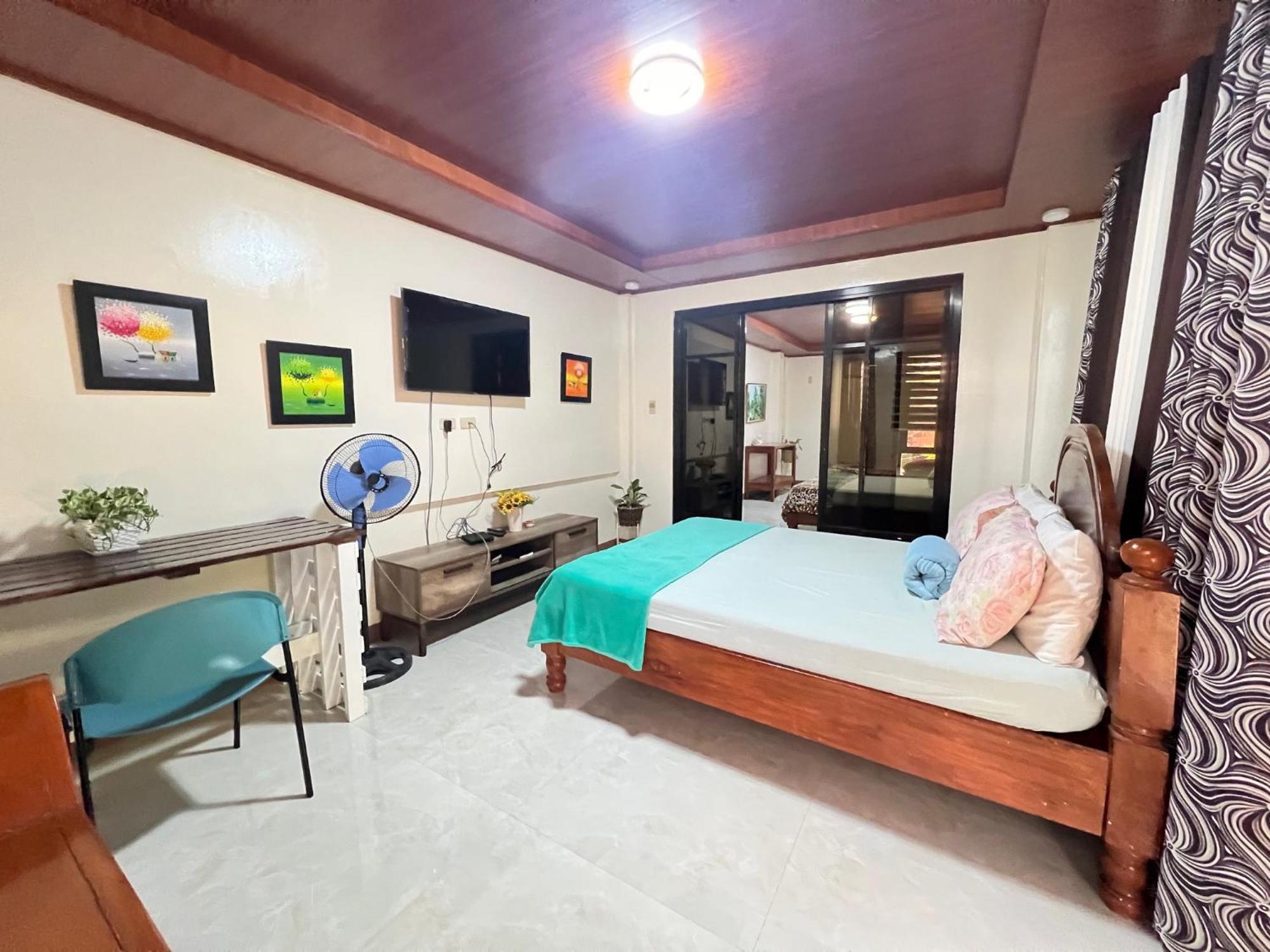 Villa Lourdes Alaminos Exterior foto